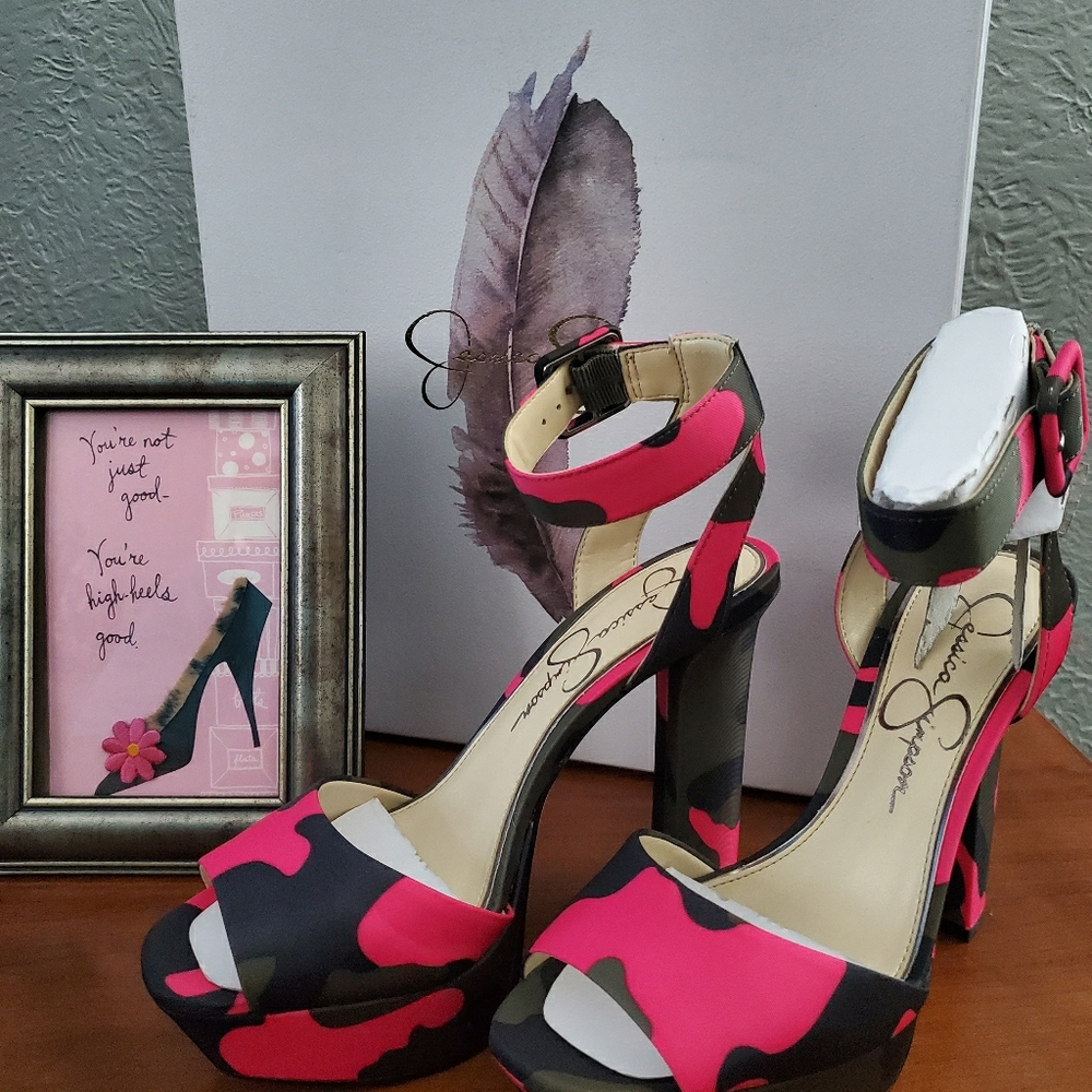 Jessica Simpson Camouflage Sandals